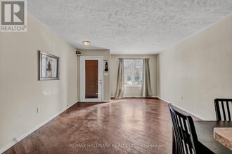 58 Waterloo St in Brantford, ON - Building Photo - Building Photo