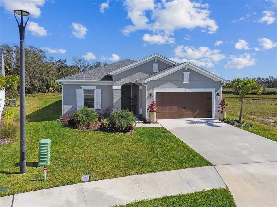 11912 Richmond Trl in Parrish, FL - Building Photo