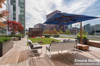 250 Kendall St, Unit 808 in Cambridge, MA - Building Photo - Building Photo