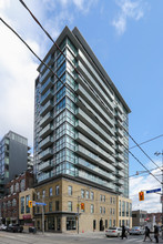 King Plus Condos in Toronto, ON - Building Photo - Building Photo