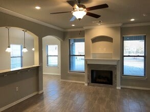 4192 W Anthem Dr in Fayetteville, AR - Foto de edificio - Building Photo