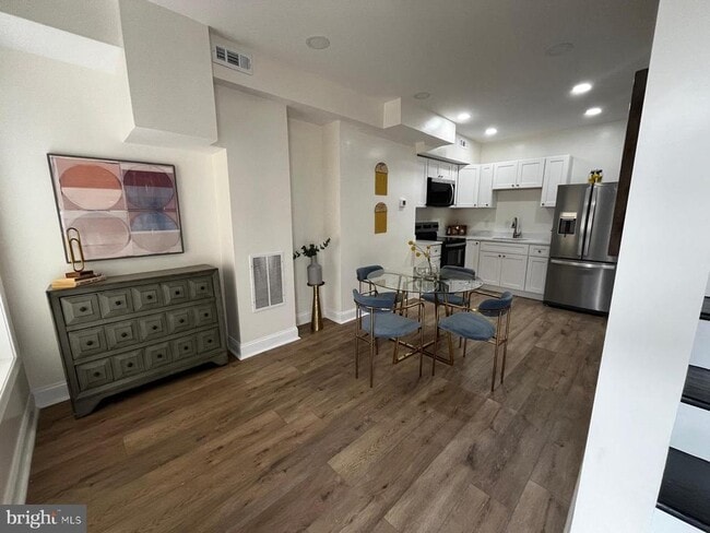 property at 2720 E Biddle St