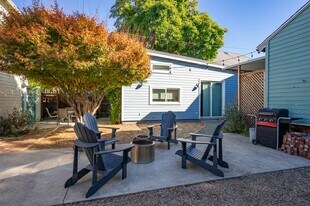 1128 Buchon St in San Luis Obispo, CA - Building Photo