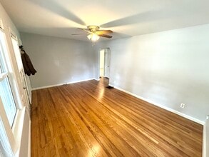 7012 Ellen Ave in North College Hill, OH - Building Photo - Building Photo