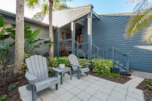 14 Mariner Dr in Tarpon Springs, FL - Building Photo