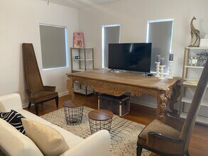 152 N Bonnie Ave in Pasadena, CA - Foto de edificio - Building Photo