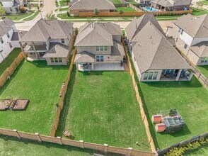 15846 Weston Ridge Dr in Humble, TX - Building Photo - Building Photo