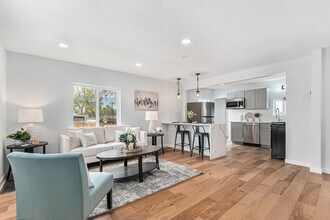 2 S Knox Ct in Denver, CO - Building Photo - Building Photo