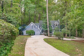 7116 Asheway Dr in Holly Springs, NC - Building Photo - Building Photo