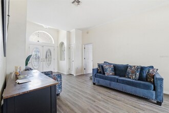 13403 Bolton Ct in Spring Hill, FL - Building Photo - Building Photo