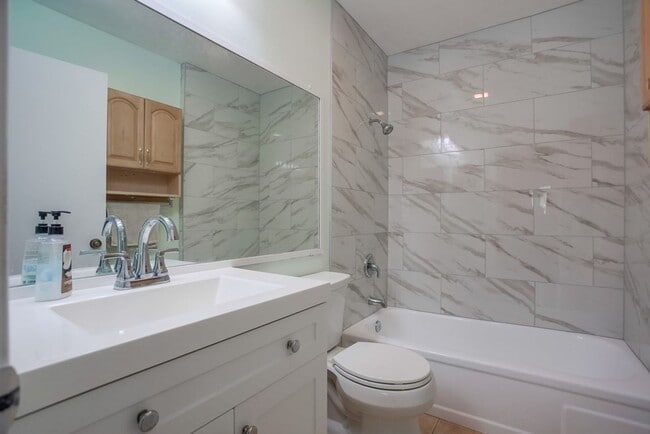property at 265 Loma Alta Dr