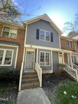 121 Winners Cir in Cary, NC - Building Photo