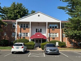 1120 New Haven Ave in Milford, CT - Building Photo