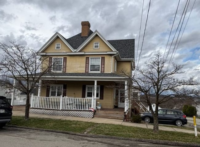 property at 372 Braddock Ave