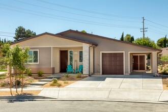 Vello Crossings in Lancaster, CA - Building Photo - Building Photo