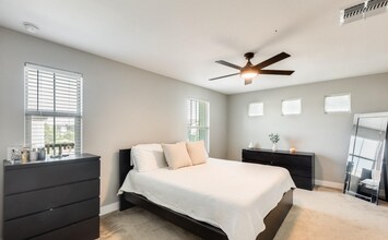 4046 S 58th Ln in Phoenix, AZ - Building Photo - Building Photo