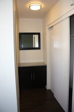 2828 College Ave in Berkeley, CA - Foto de edificio - Interior Photo