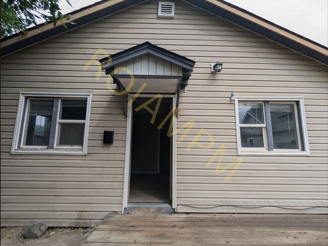 property at 216 12th Ave N