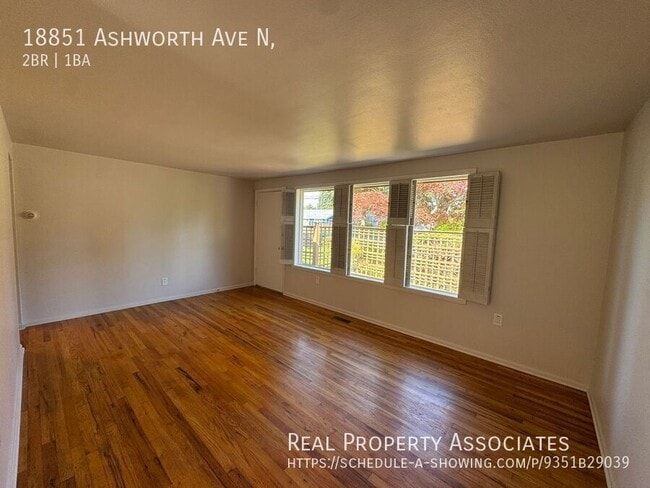 18851 Ashworth Ave N in Shoreline, WA - Building Photo - Building Photo