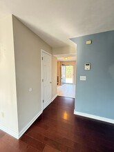 3944 Longhill Station Rd in Williamsburg, VA - Foto de edificio - Building Photo