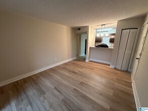 412 Skyview Dr in Birmingham, AL - Building Photo - Building Photo