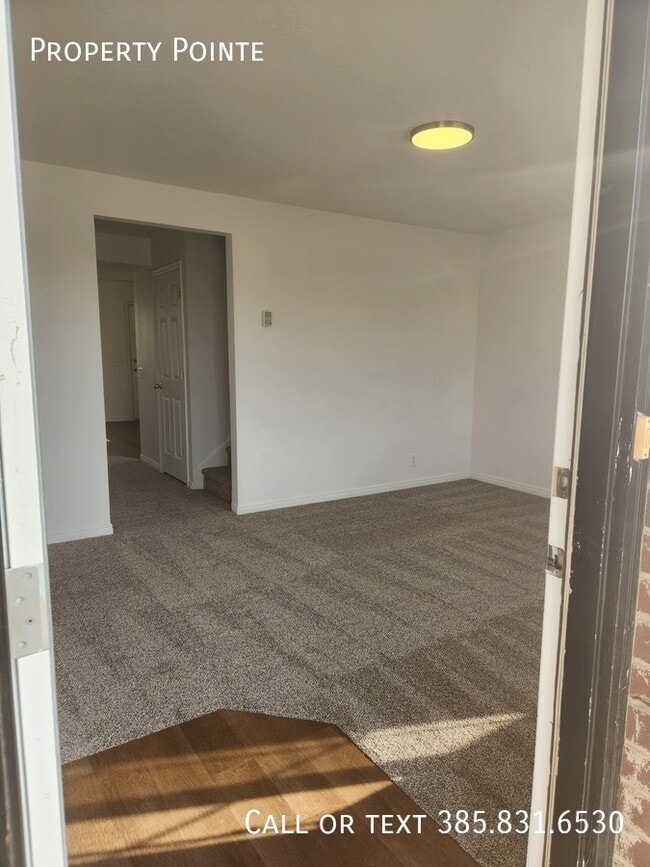 1573 S 2000 W in Syracuse, UT - Building Photo - Building Photo