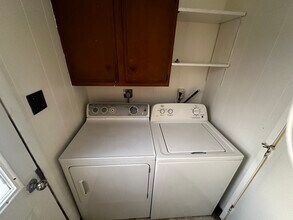 4104 San Roberto Ave, Unit #2 in Anchorage, AK - Building Photo - Building Photo