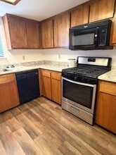 2961 Shotwick Trail in Redding, CA - Building Photo - Building Photo