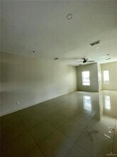 18 Newport Ave in Edinburg, TX - Building Photo - Building Photo