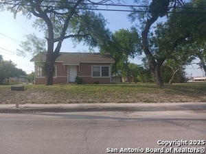 property at 835 Grosvenor St