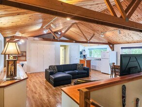 218 Ironwood Dr in Sequim, WA - Foto de edificio - Building Photo