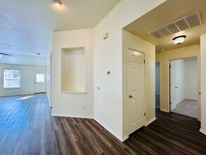 1200 Brighton Bend Ln in Cedar Park, TX - Building Photo - Building Photo