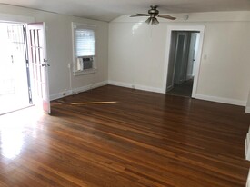 418 Thorn St, Unit 418 in San Diego, CA - Building Photo