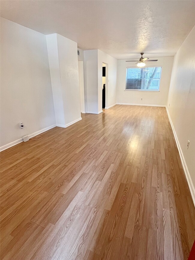 property at 3603 Murworth Dr