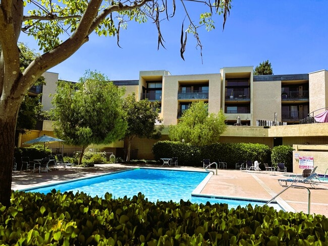 property at 4589 Via Marisol