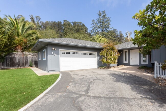 889 Prospect Hgts in Santa Cruz, CA - Foto de edificio - Building Photo