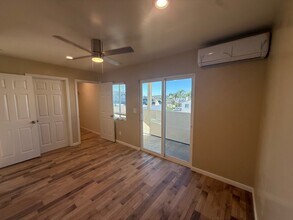 4860 Palm Ave in La Mesa, CA - Foto de edificio - Building Photo