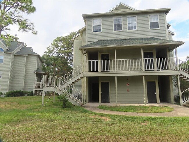 property at 5986 Westgate Dr