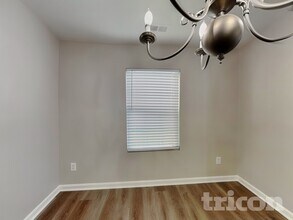 1609 Extine Ln in Raleigh, NC - Building Photo - Building Photo