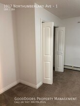 1017 Northumberland Ave in Saskatoon, SK - Building Photo - Building Photo