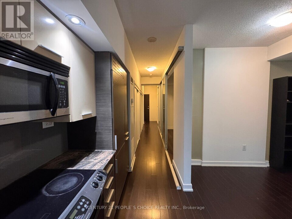 8 Telegram Mews in Toronto, ON - Building Photo