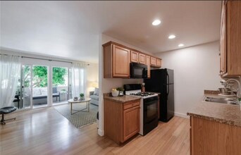 1600 Ardmore Ave in Hermosa Beach, CA - Building Photo - Building Photo