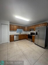 4132 NW 114th Ave in Coral Springs, FL - Building Photo - Building Photo