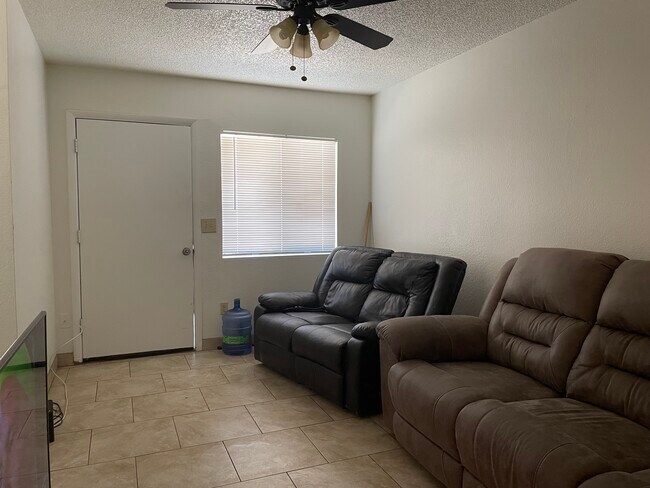 501 E 8th Ave in Mesa, AZ - Building Photo - Building Photo