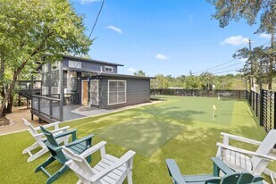 2825 San Gabriel St in Austin, TX - Building Photo