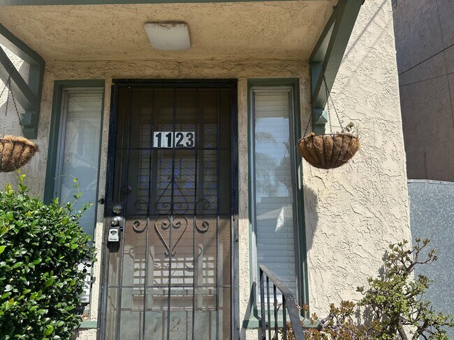 1117-1123 E. Appleton St in Long Beach, CA - Foto de edificio - Interior Photo
