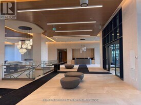 8960 Jane St in Vaughan, ON - Building Photo