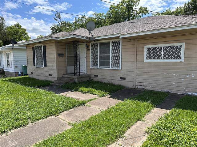 property at 1234 N Travis St