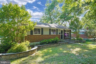 6369 Edsall Rd in Alexandria, VA - Building Photo - Building Photo
