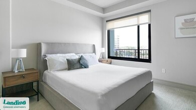 1414 Wood Hollow Dr, Unit 1-634 in Houston, TX - Building Photo - Building Photo